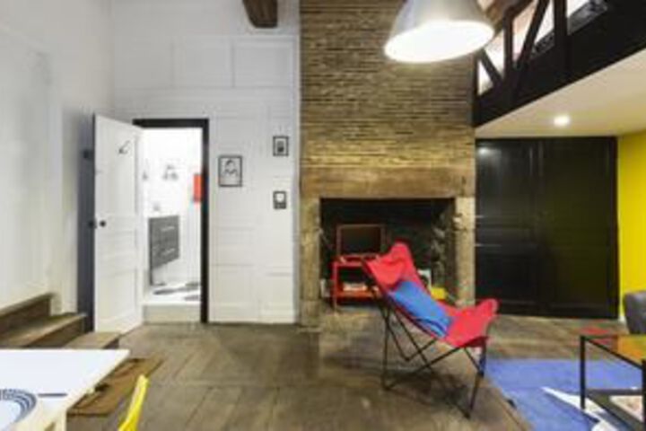 Room 7 of 7