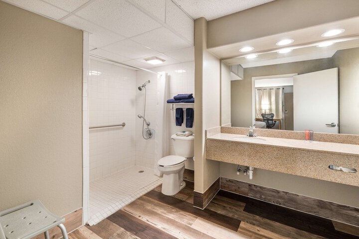 Clean Restrooms