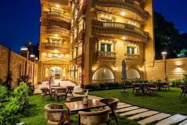 Hotel 153 of 183