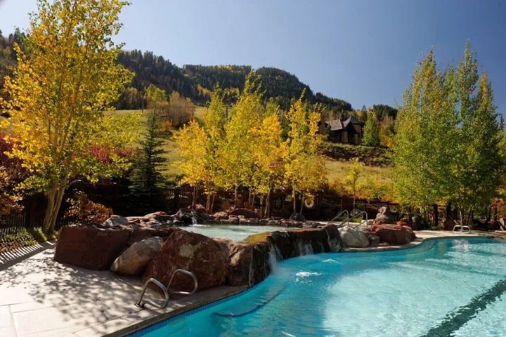 Pool 12 of 23