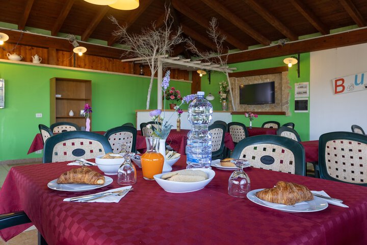 Dining 111 of 129