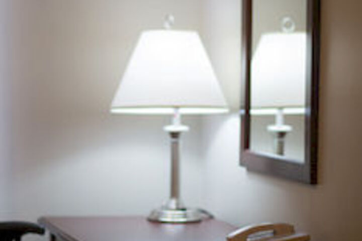 Room 6 of 19
