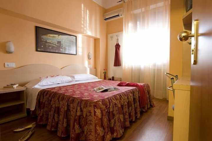 Room 3 of 9
