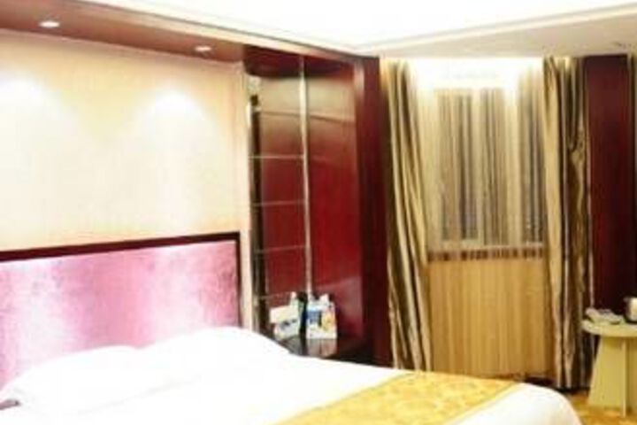 Room 33 of 55