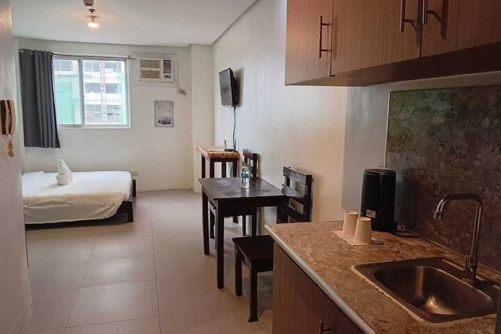 Room 5 of 23