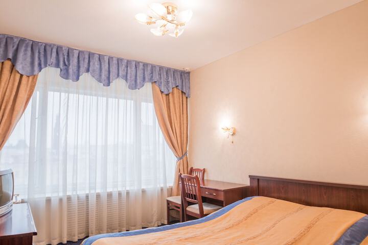 Room 8 of 59