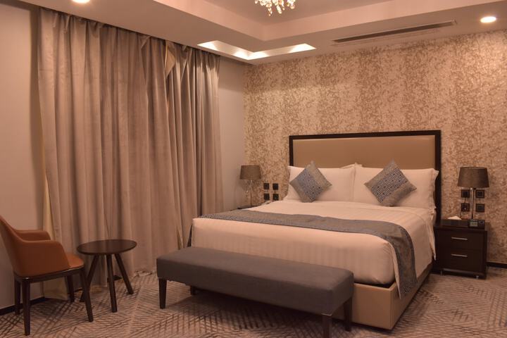 Room 31 of 43