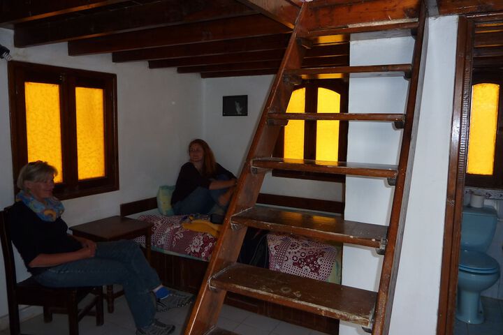 Room 5 of 46