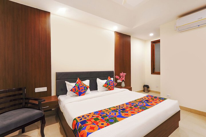 Room 14 of 35