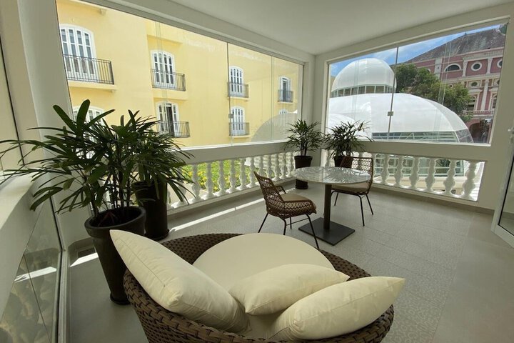 Room 20 of 77