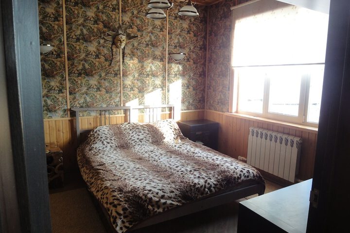 Room 6 of 22