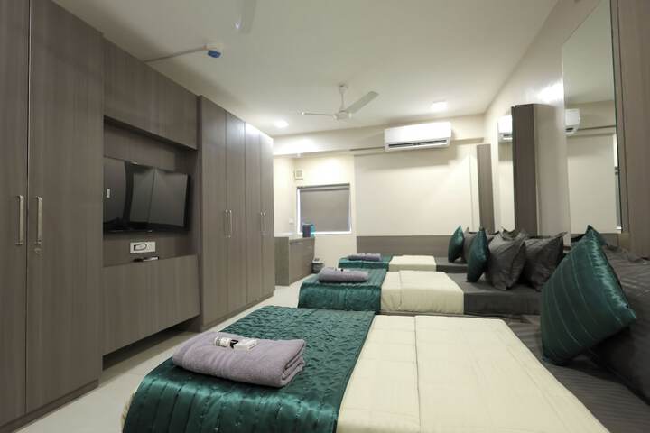 Room 17 of 41
