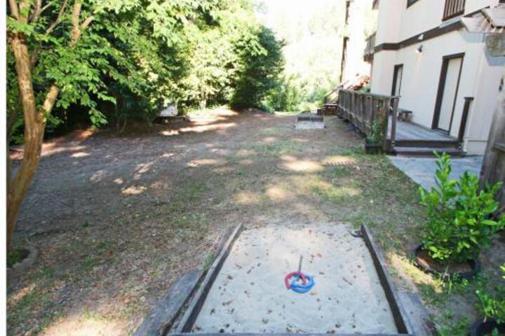 Lily Pad Hot Tub Private Dock BBQ Game Room Walk to Town Fast WiFi Dog Friendly