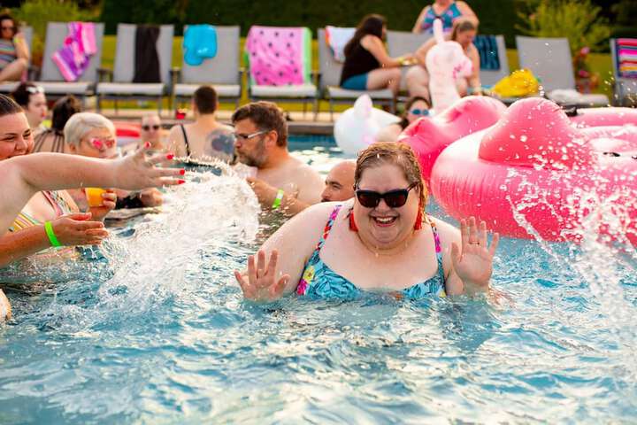 Pools & Facilities