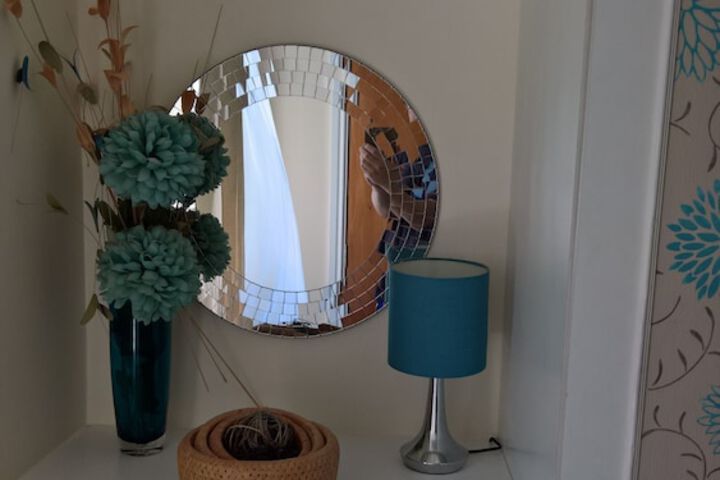Room 8 of 32