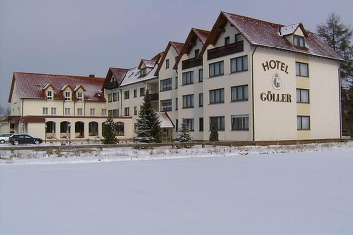 Hotel 43 of 44