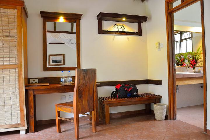 Room 3 of 23