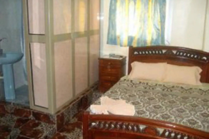 Photo 11
