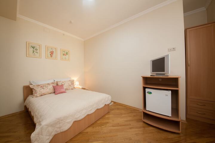 Room 54 of 58