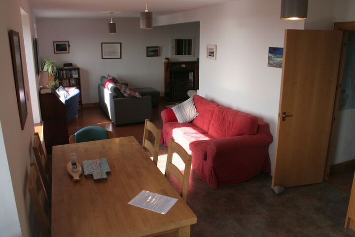 Room 16 of 76