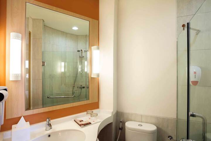 Bathroom Interior Photo