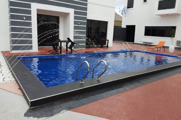 Pool 16 of 19