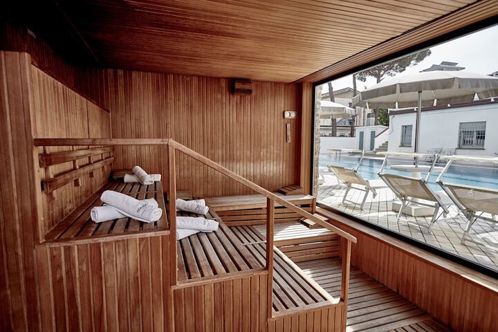 Spa 50 of 74