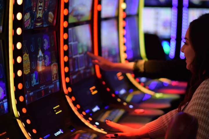 Entertainment 23 of 32