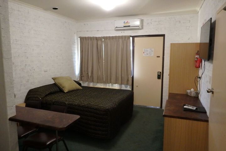 Room 20 of 43