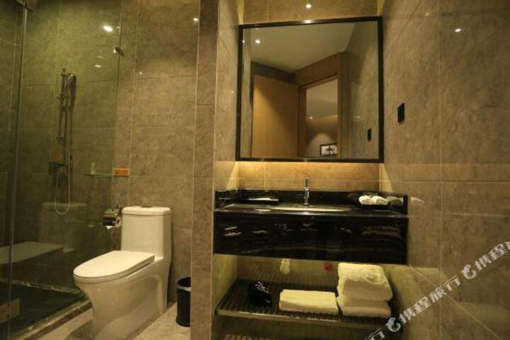 Longwan Boutique Hotel