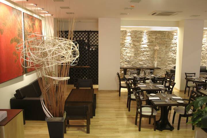 Breakfast area