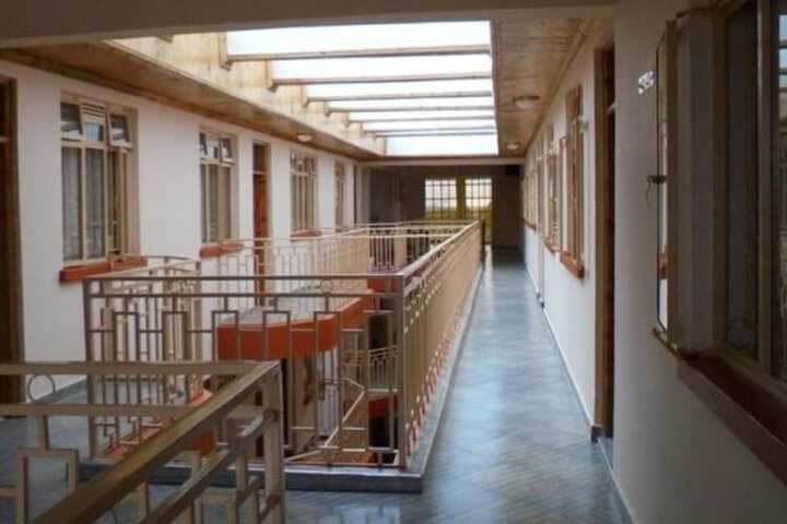 Ballroom/Hall 18 of 25