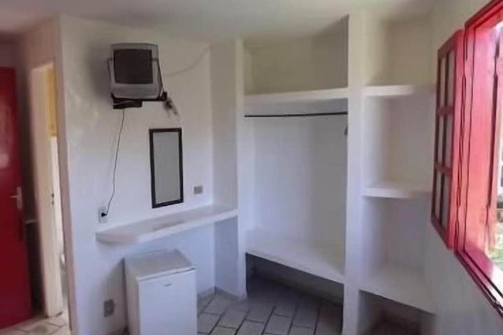 Room 11 of 26