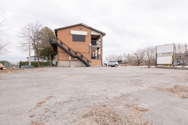 Hotel 22 of 25