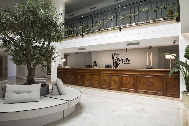 Hotel Lobby