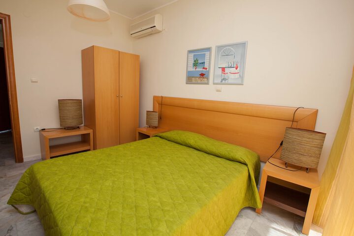 Room 10 of 57