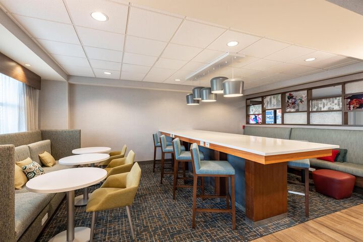 Guest Lobby