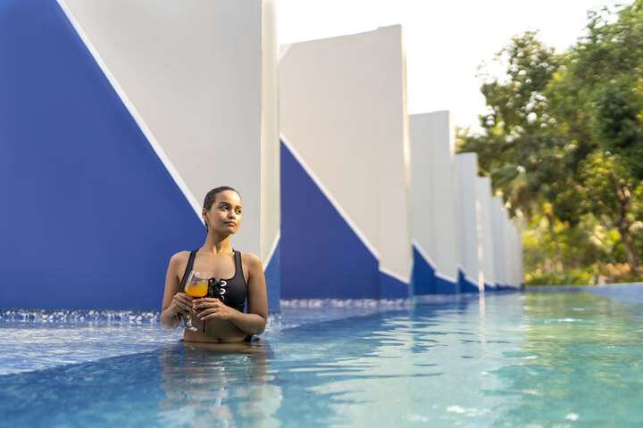 Pool 69 of 132