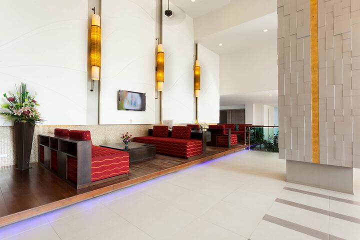Hotel Interior 5 of 156