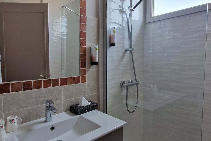 Clean Restrooms