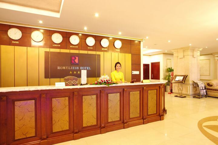 Hotel Interior 8 of 90