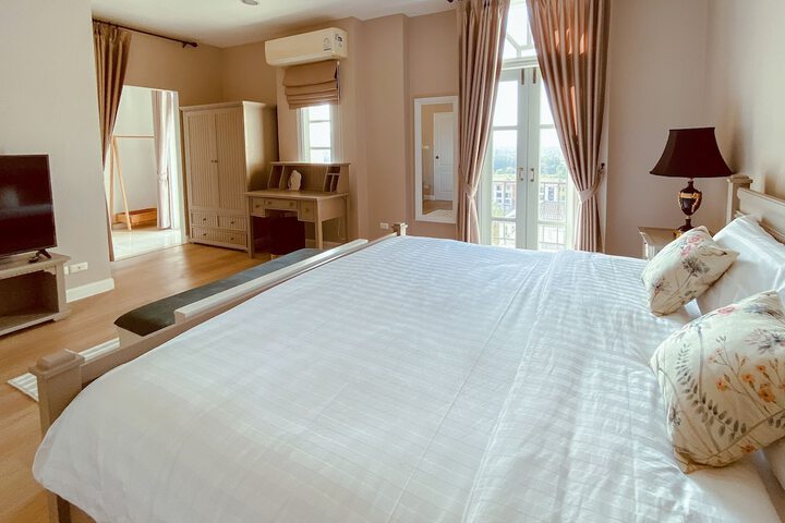 Room 30 of 137