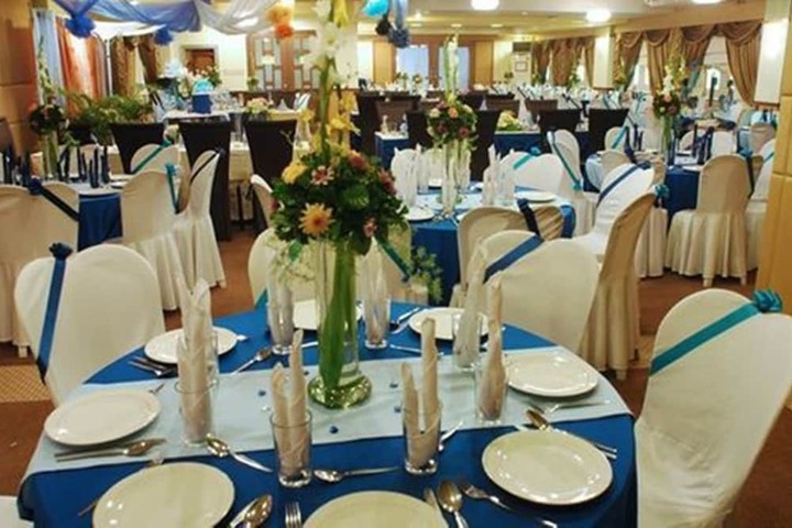 Ballroom/Hall 35 of 37