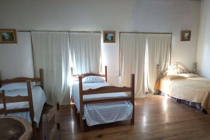 Room 9 of 46