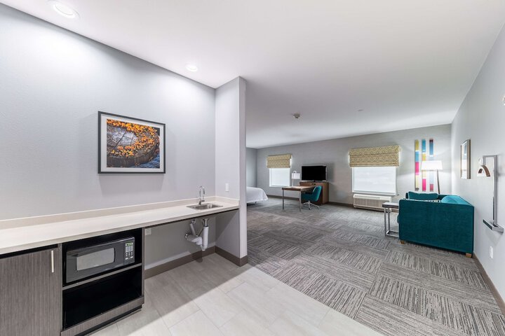 King Room with Sofa Bed and Refrigerator (13 of 13)