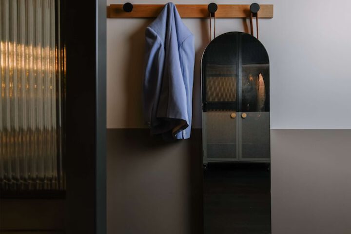 Room 15 of 46