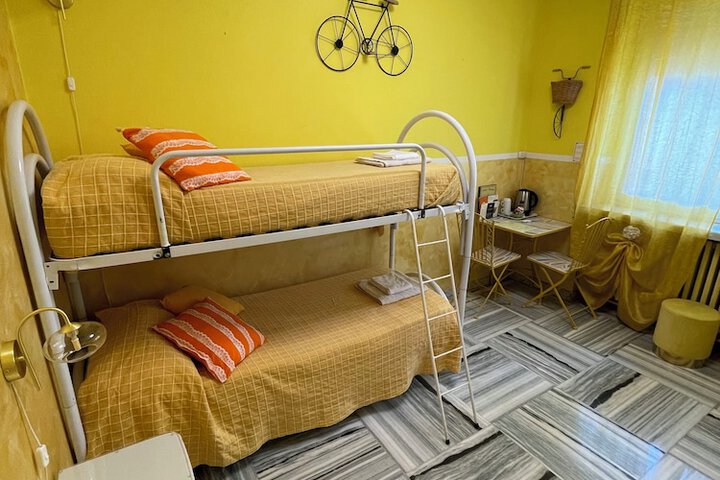 Room 74 of 140