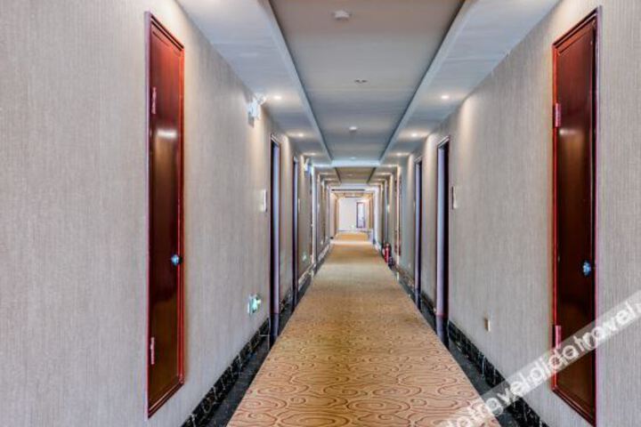 Hotel Interior 10 of 23