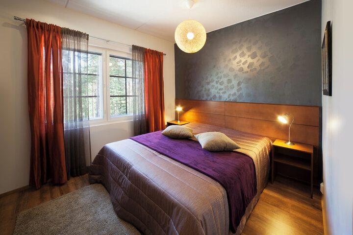 Room 15 of 68