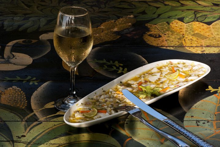 Dining 38 of 71